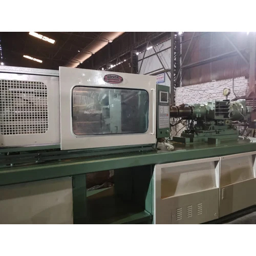 Precision Injection Moulder