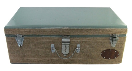 60 cm Metal Trunk With Jute Pedestal