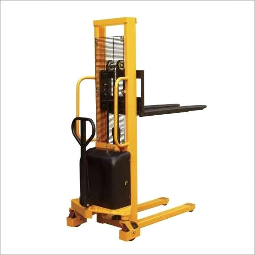 Hydraulic Battery Stacker