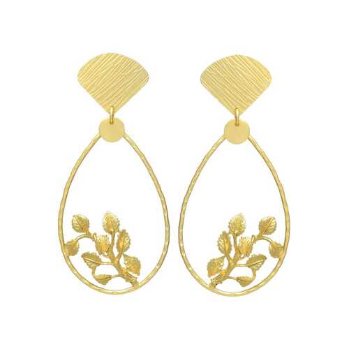 Gold plated flower design Dangle earrings