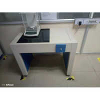 Anti Vibration Table