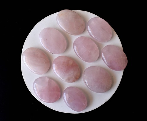 Rose Quartz  Worry Stone for Crystal Healing, Pocket Palm Stone