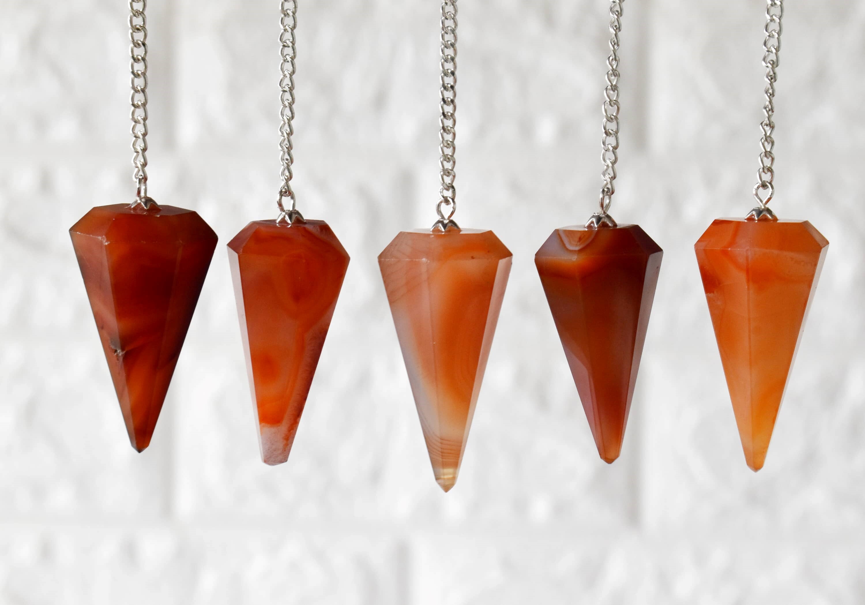 Carnelien Faceted Cone Reiki Pendulum, Crystal Healing Gemstone