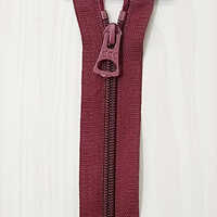 Coil Zipper Application: Garments