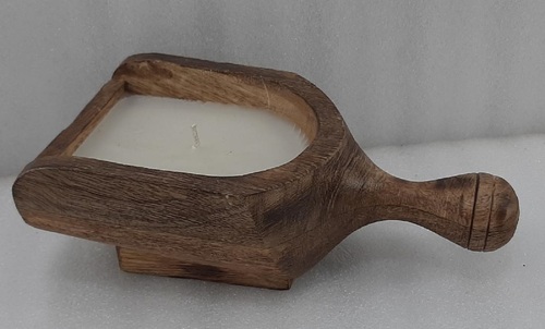 Wooden Scooper With Wax