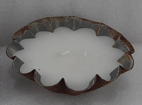 Metal Zig-Zag Border Bowl With Wax