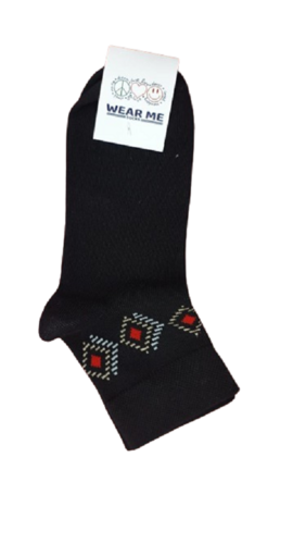 BLACK DIAMOND DESIGN ANKLE SOCKS