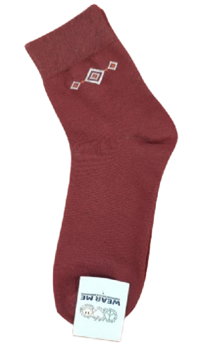 MEHROON DIAMOND ANKLE SOCKS