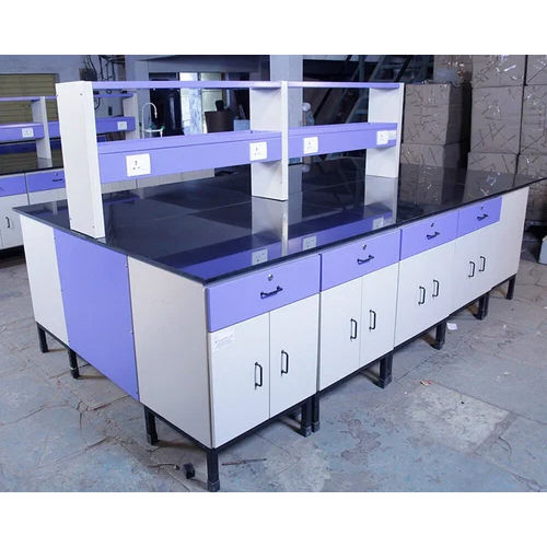 Laboratory Working Table Application: Lab