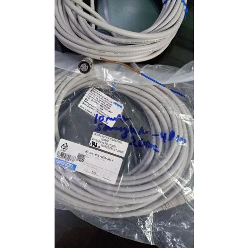 Xs2F-D421-Ja0-F Fire Retardant Robot Cable Application: Industrial