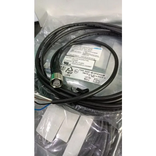 XS2F-M12PVC4S2M Connector Cable