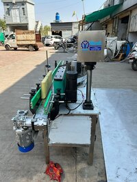 Round Bottle Labelling Machine