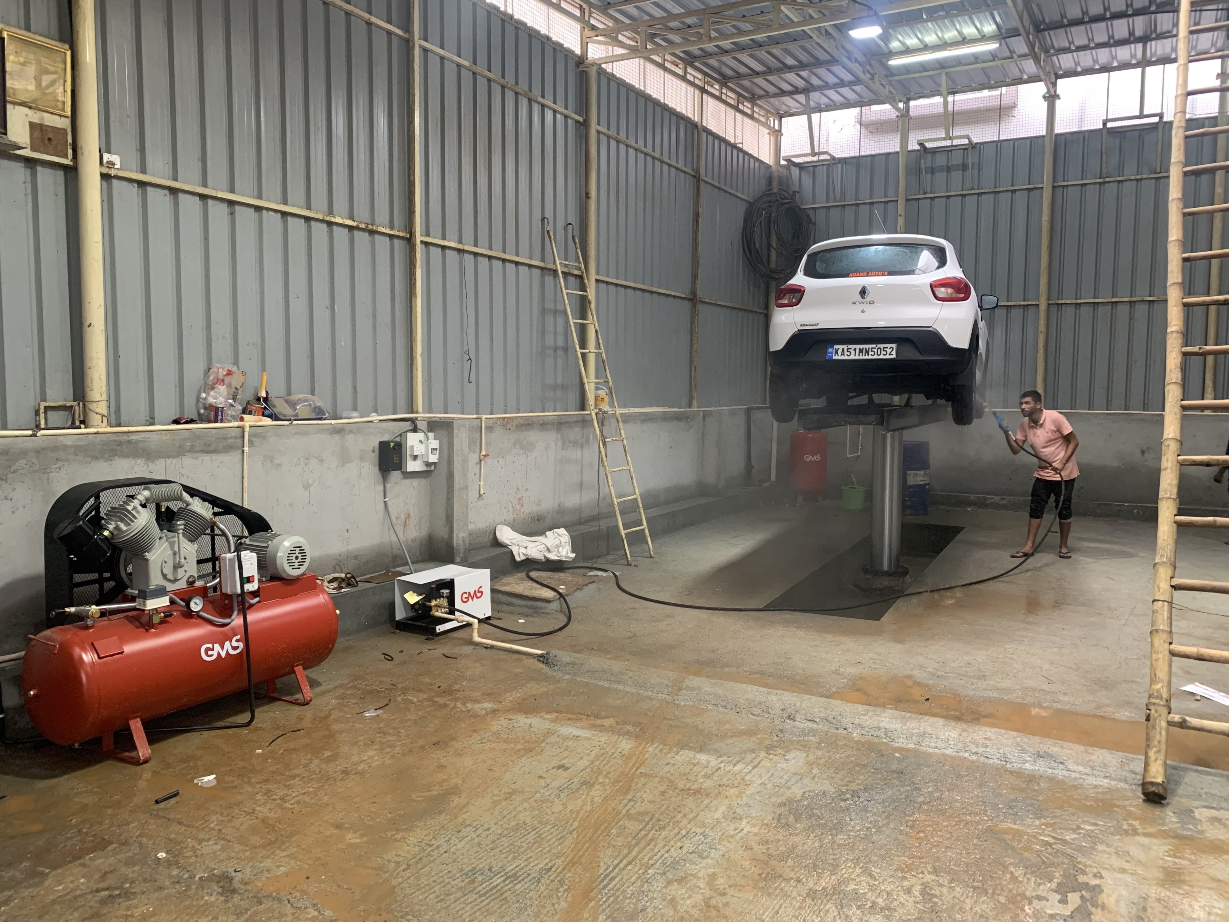 Car Washing Lift