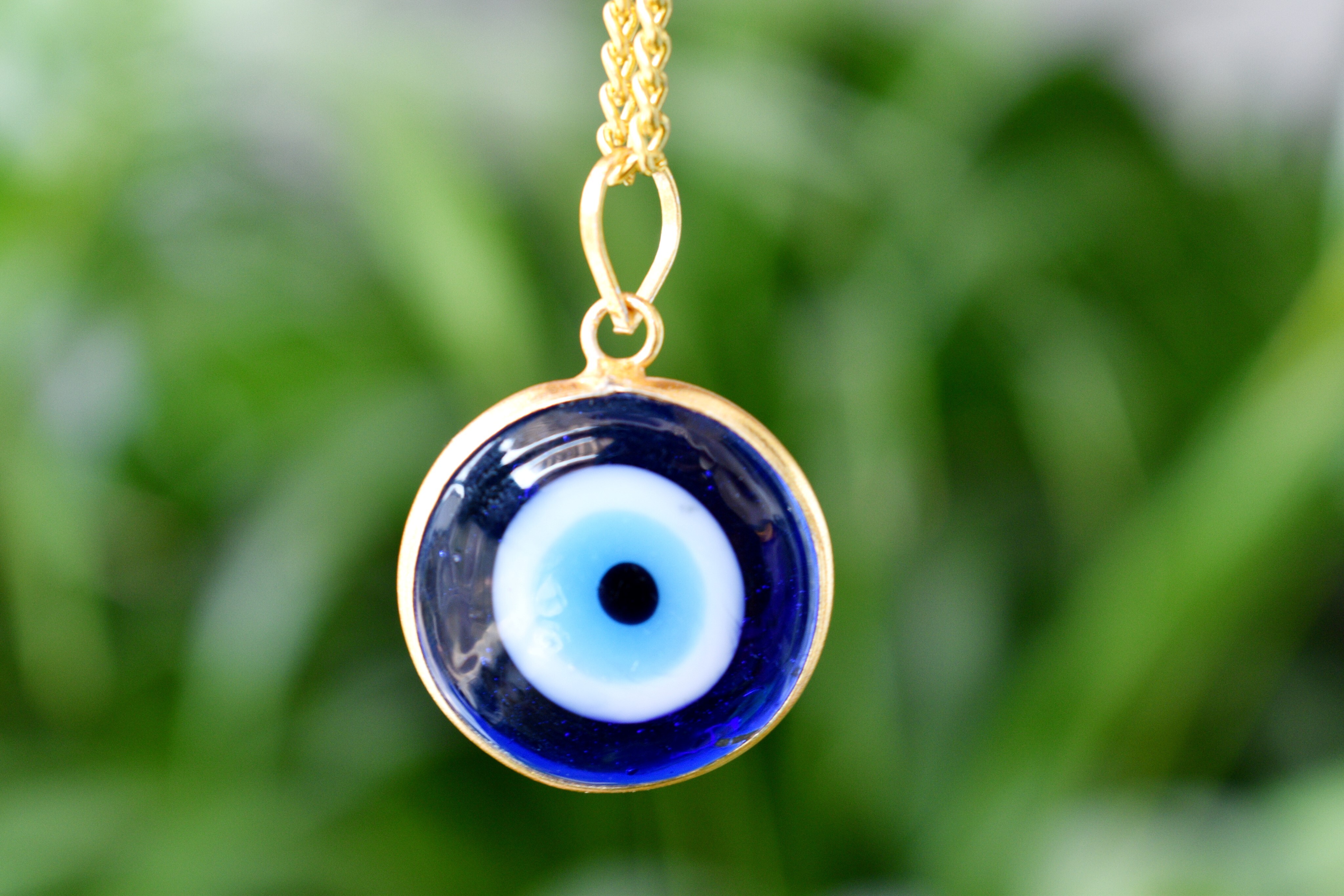 Evil Eye Rough Stone Pendants Natural Electroplated Golden Crystals with Chain