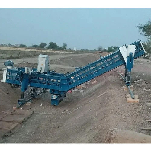 Semi-Automatic Semi Automatic Concrete Canal Paver Machine