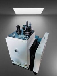 Single Stage Belt Drive Vacum Pump - Color: Black / Grey
