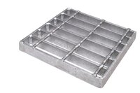 GI GRATINGS - Iron Material, 300mm to 1200mm Size | Galvanized Surface Treatment, Non-Slip Properties, Lightweight Strength