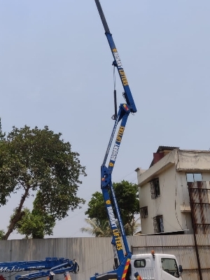 Telescopic Boom Lifts Rental Services