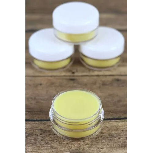 Herbal Natural Organic Lip Balm - Attributes: Waterproof