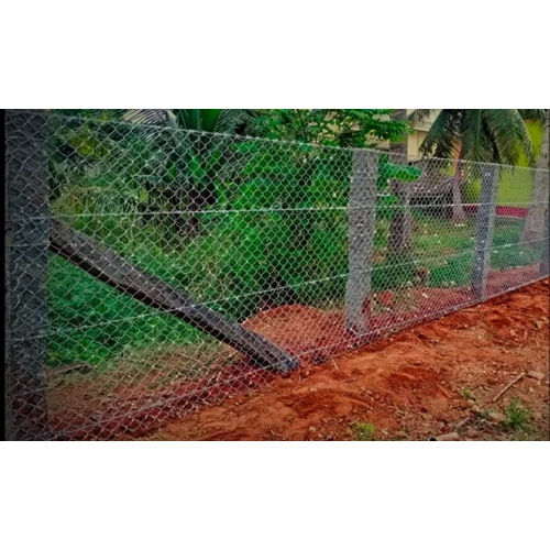 Ss Gi Wire Mesh Fencing Application: Commercial Site