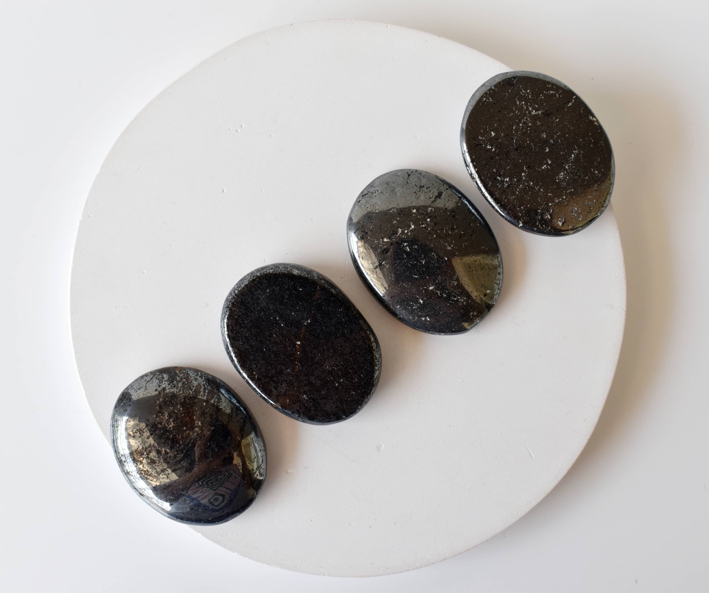 Hematite Flat Stone, Polished Oval Flat Stone for Calming Crystal, Anxiety Relief