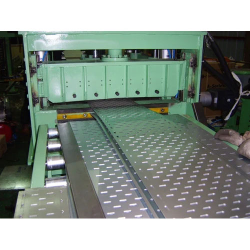 Automatic Guardrail Roll Forming Machine