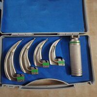 Laryngoscope Instrument