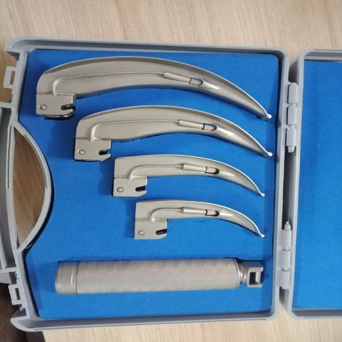 Laryngoscope Instrument