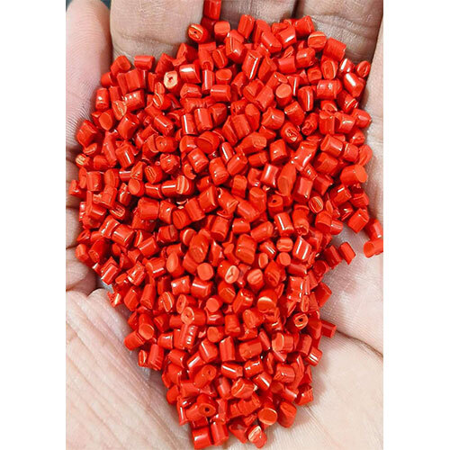 Highly Concentrated Red Granules - Industrial Grade High Quality Material | Vibrant Red Color for Diverse Applications