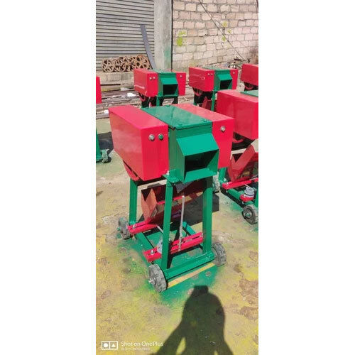 Horizontal Chaff Cutter - Color: Green & Red