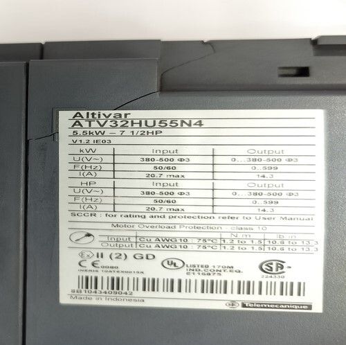 SCHNEIDER ELECTRIC ATV32HU55N4 DRIVE