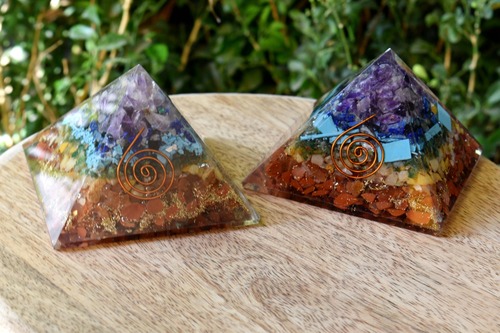 7 Chakra Orgone pyramid With Clear Quartz Crystal Pencil