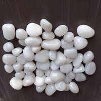 Polyurethane Coating White Polished Quartz Pebbles For Garden Decoration And Landscaping And Flooring