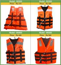 Marine Life Jacket - Durable Polyester Fabric, Adjustable Fit For Maximum Comfort And Safety, High Visibility Colors