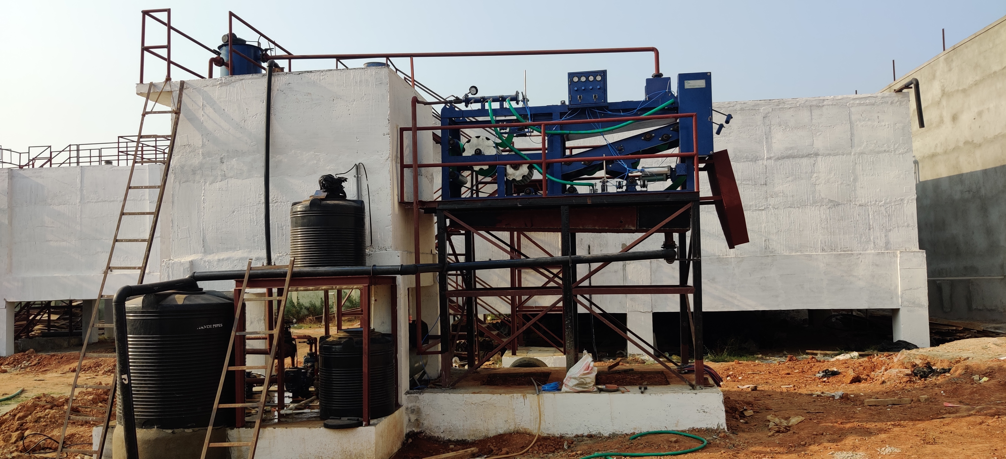 à¤¬à¥à¤²à¥à¤ à¤«à¤¼à¤¿à¤²à¥à¤à¤° à¤ªà¥à¤°à¥à¤¸