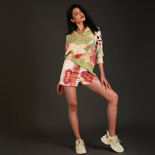 Chiming Shorts Set
