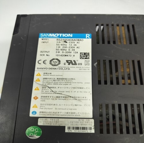 SANYO DENKI RS2A05A0AA0WA0 SERVO DRIVES