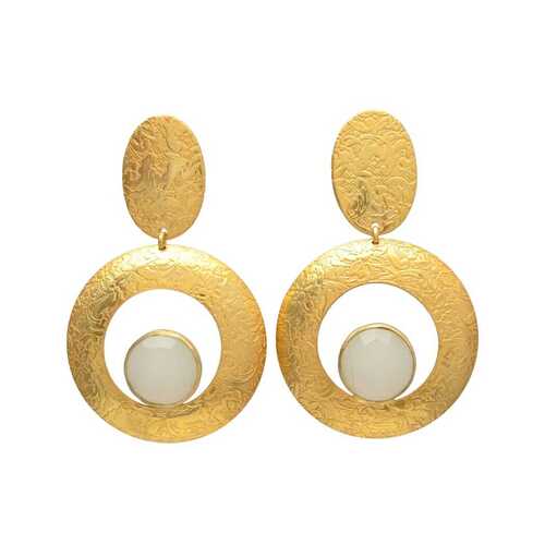 Woman gold plated round drop earring with white gemstone