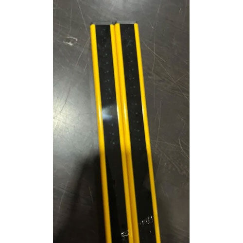 Reer Safety Light Curtain - Color: Yellow