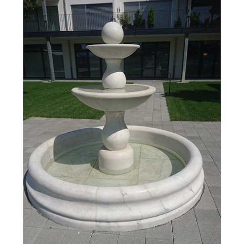 Indian Round White Marble Fountain