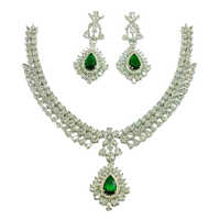 Fancy Style Green Party Special Necklace Gender: Women