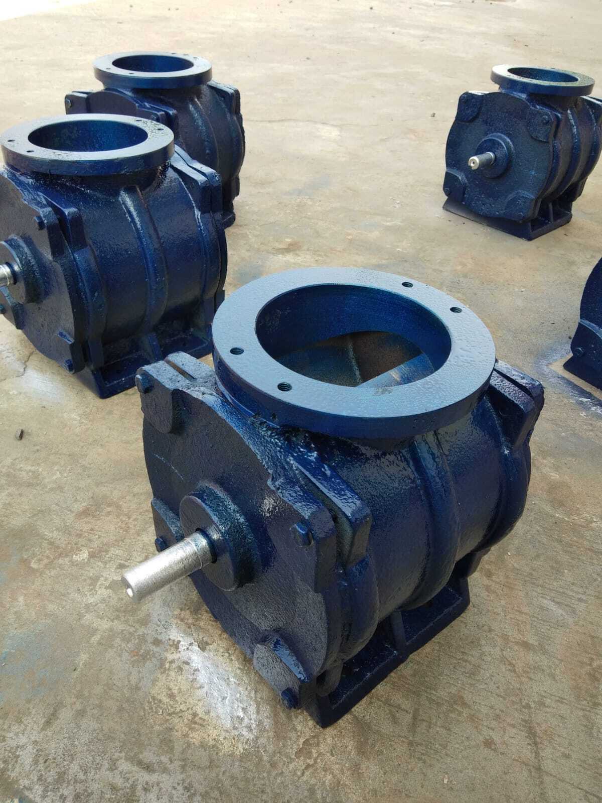 Air Lock For Flour Mill