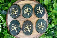 Green Jade Flat Stones, Natural Oval Crystals with Zibu Symbol