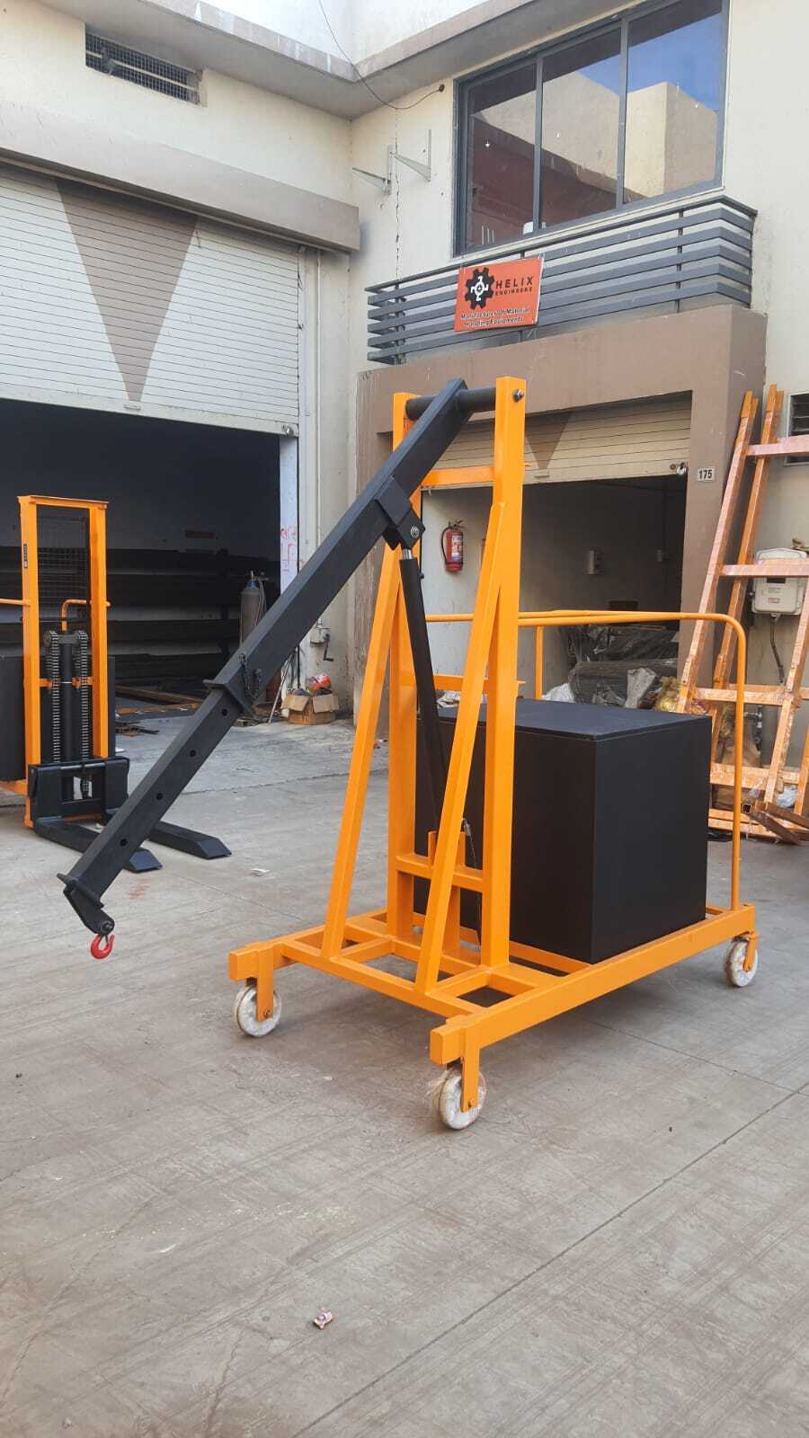 Counterbalanced Floor Crane