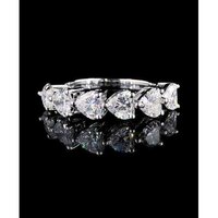 Heart Diamond Ring - Diamond Clarity: Vs1
