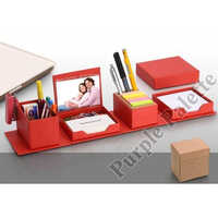 सस्टेनेबल कॉरपोरेट गिफ्ट पैकेजिंग बॉक्सेस