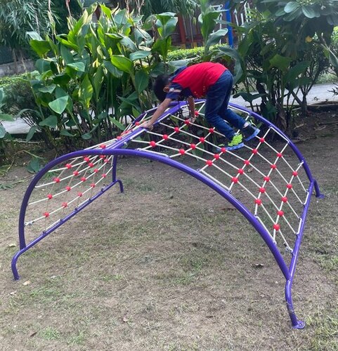 HALF MOON CLIMBER FO PLAYGROUND