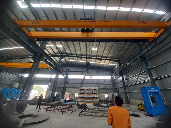 15 TON EOT Cranes