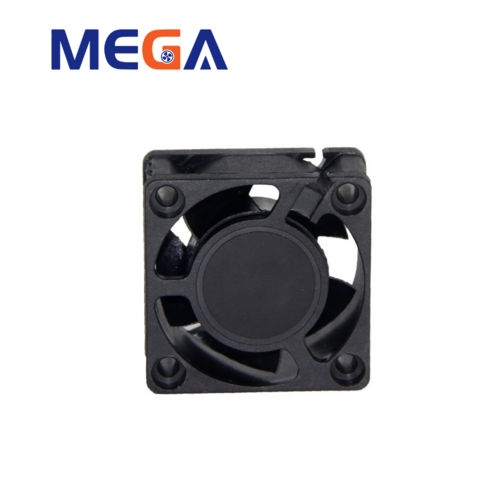 Compact and Durable 40mm x 40mm x 20mm DC Brushless Fan for 3D Printing