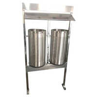 20 Ltr Stainless Steel Stand Dustbin Application: Office / Commercial